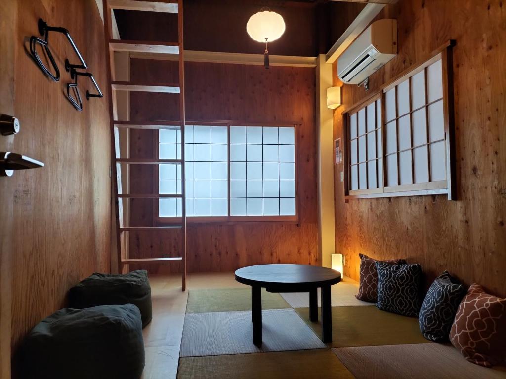 Posezení v ubytování Vacation"Ninja"house Secretbase near Asakusa