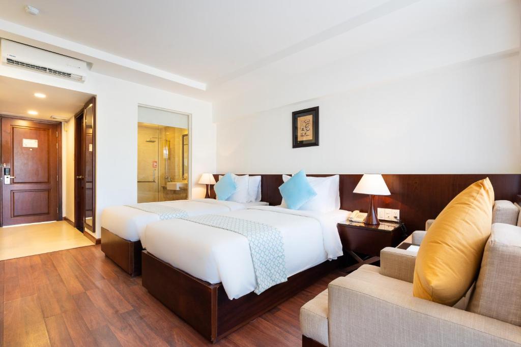 Phòng Superior 2 giường đơn nhìn ra cảnh thành phố