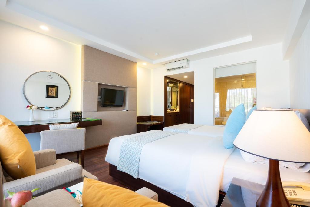 Phòng Superior 2 giường đơn nhìn ra cảnh thành phố