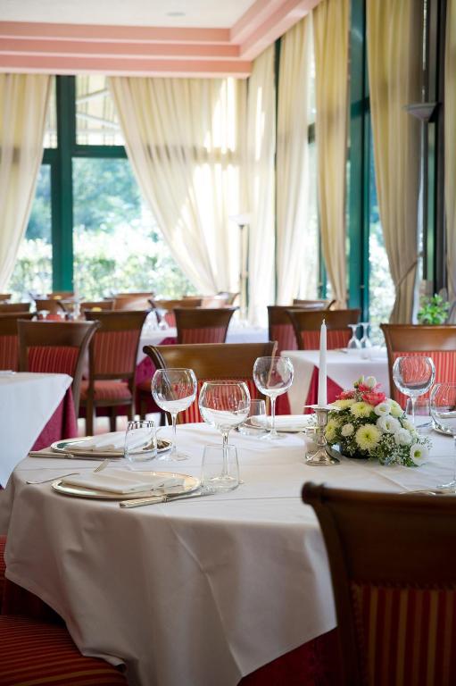 Nápoje v ubytování Villa Pace Park Hotel Bolognese