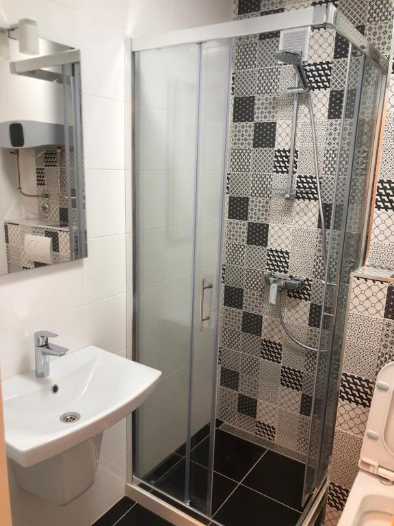 O baie la Apartmani Lime