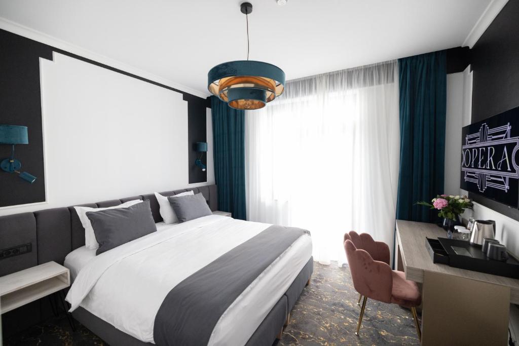Opera Hotel - Junior Suite