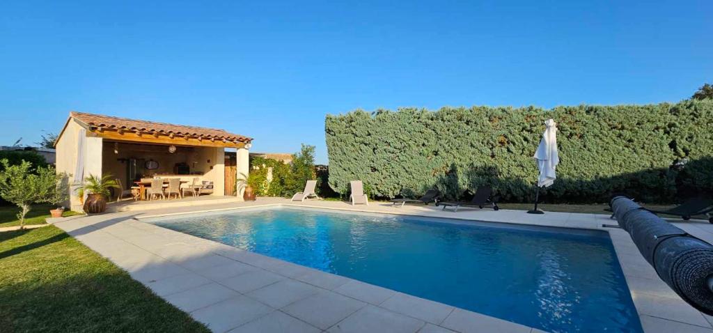 Πισίνα στο ή κοντά στο Gîte OSTALADA