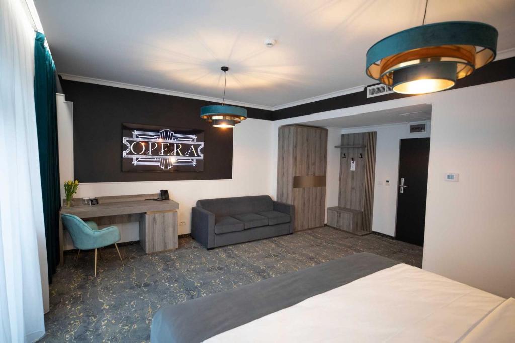 Opera Hotel - Resim 12