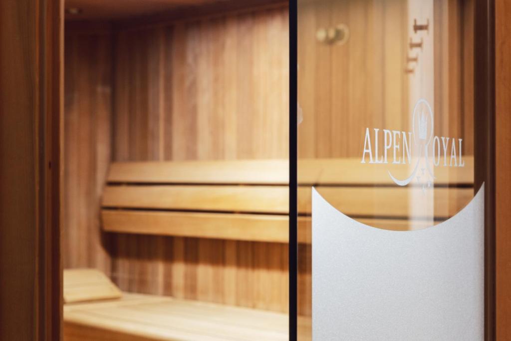 Fotografie z fotogalerie ubytování Hotel Alpen-Royal v destinaci Jerzens
