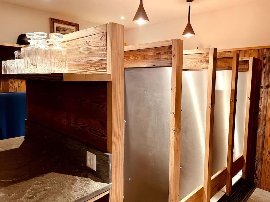 Kuchyň nebo kuchyňský kout v ubytování 4 Bedroom Penthouse Apt in Flims Waldhaus