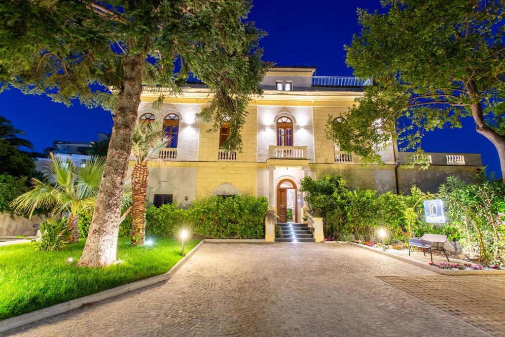Κήπος έξω από το Villa Cipriano - Relais di Charm