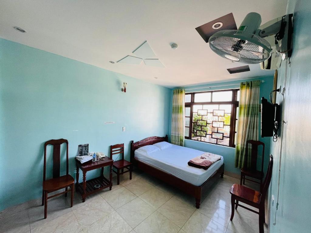 Manh Hung Hotel - غرفة الاجتماعات ملك
