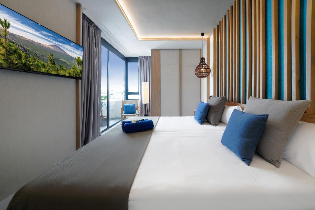 Labranda Suites Costa Adeje - Suite Pool View Only Adults