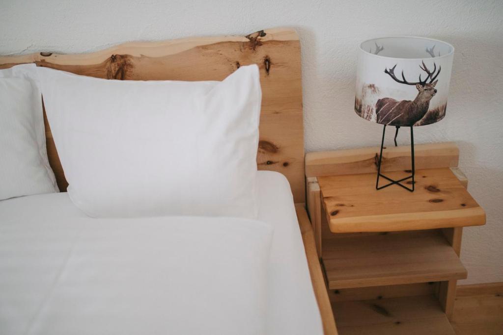 Gästehaus Sonnenplatzerl - Appartement Met Uitzicht Op De Bergen