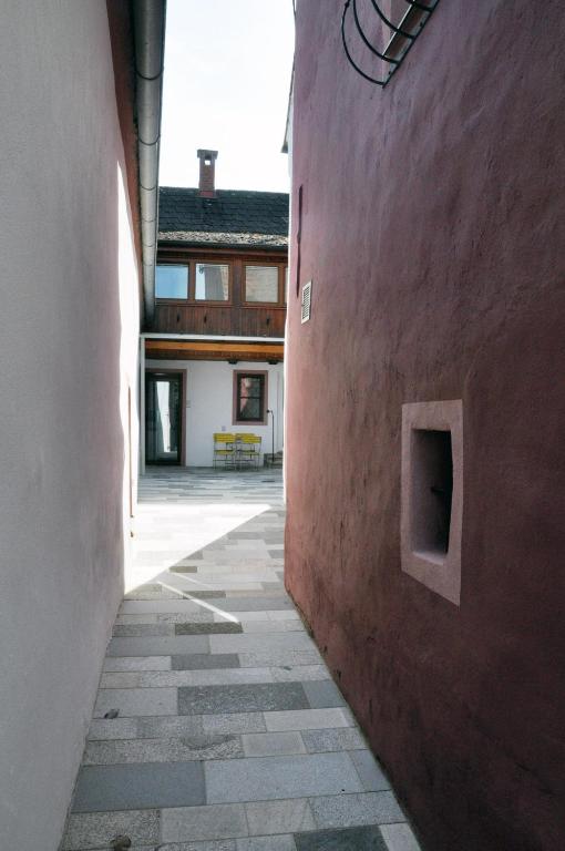 Budova, kde se apartmán nachází