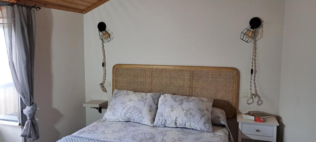 Postel nebo postele na pokoji v ubytování Casa fonte da pena