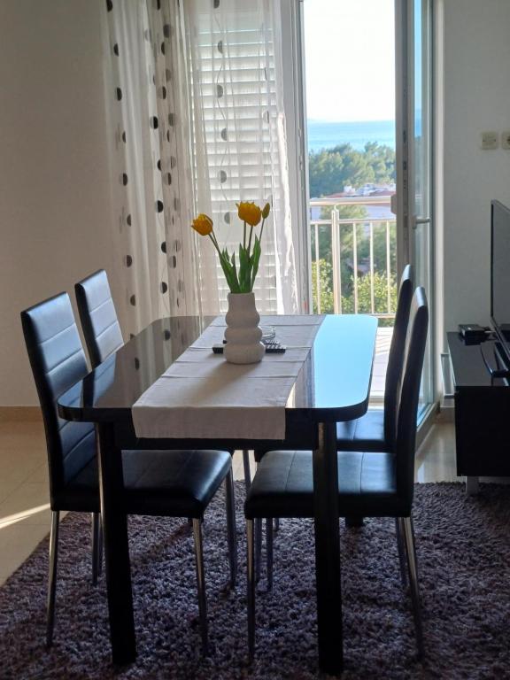 Fotografia z galérie ubytovania Apartments Jure Miljak v destinácii Podstrana
