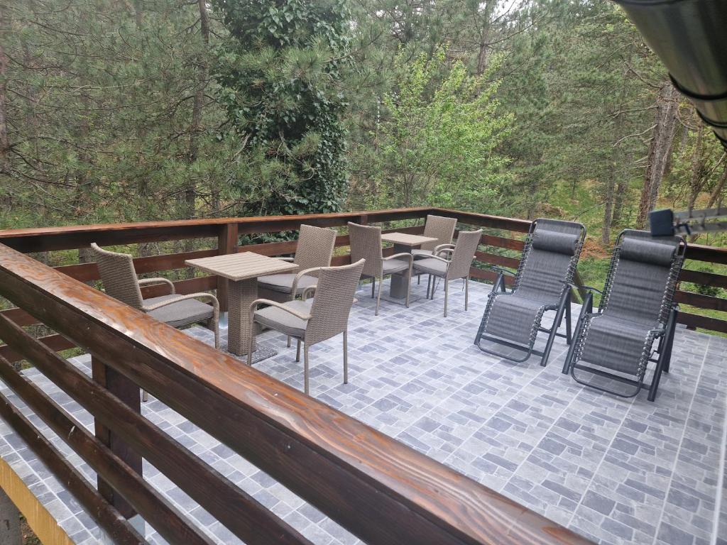 Balkon ili terasa u objektu Apartmani Popovic