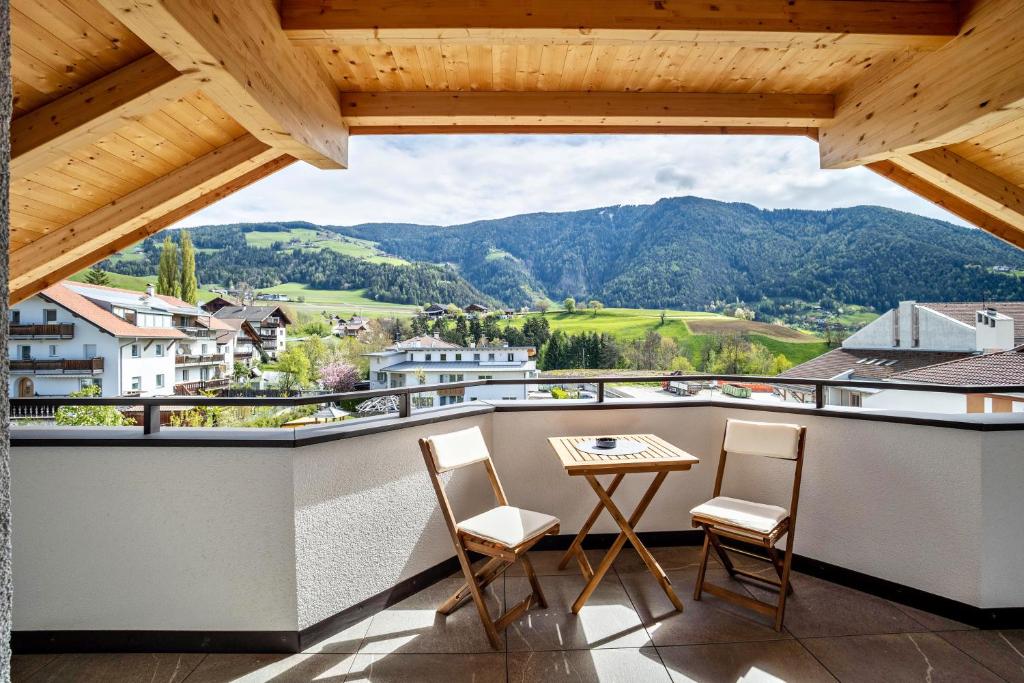 Nespecifikovaný výhled na hory nebo výhled na hory při pohledu z apartmánu