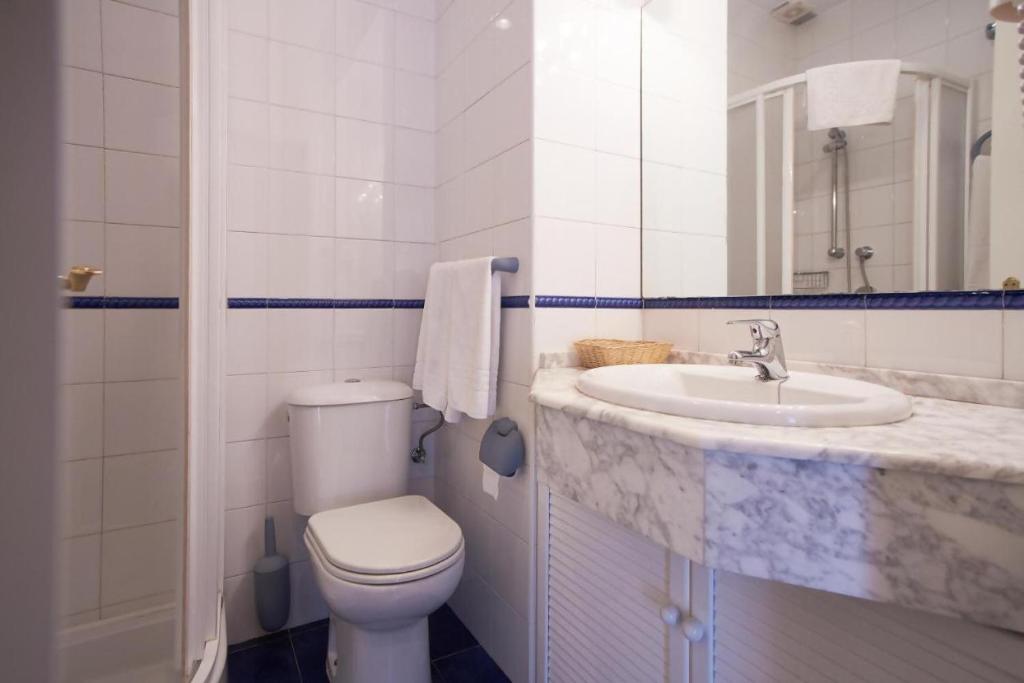 Koupelna v ubytování Apartamentos San Andres