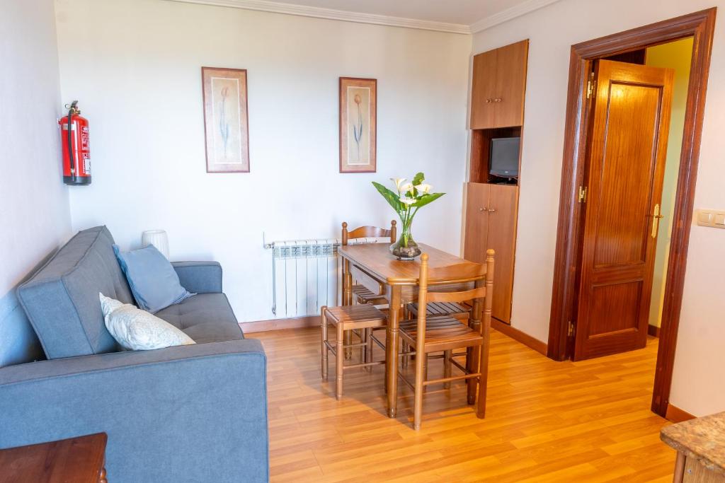 Posezení v ubytování APARTAMENTOS OLGA