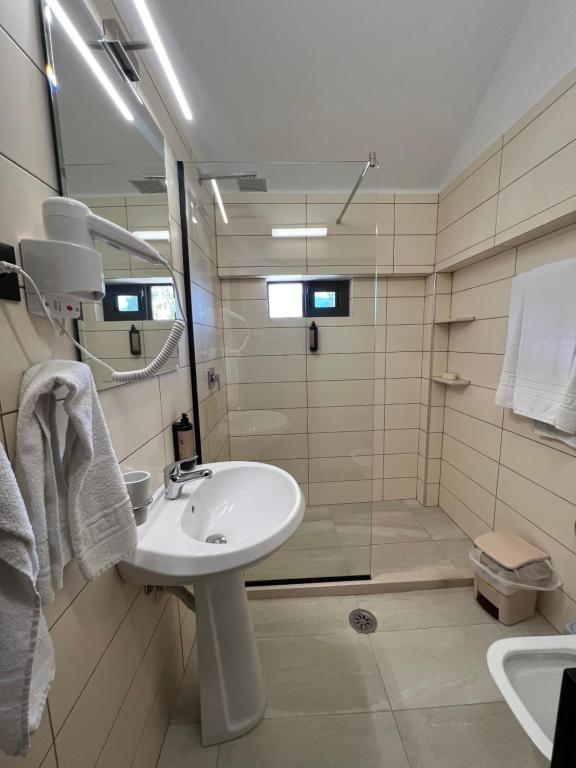 حمام في Hotel Primavera