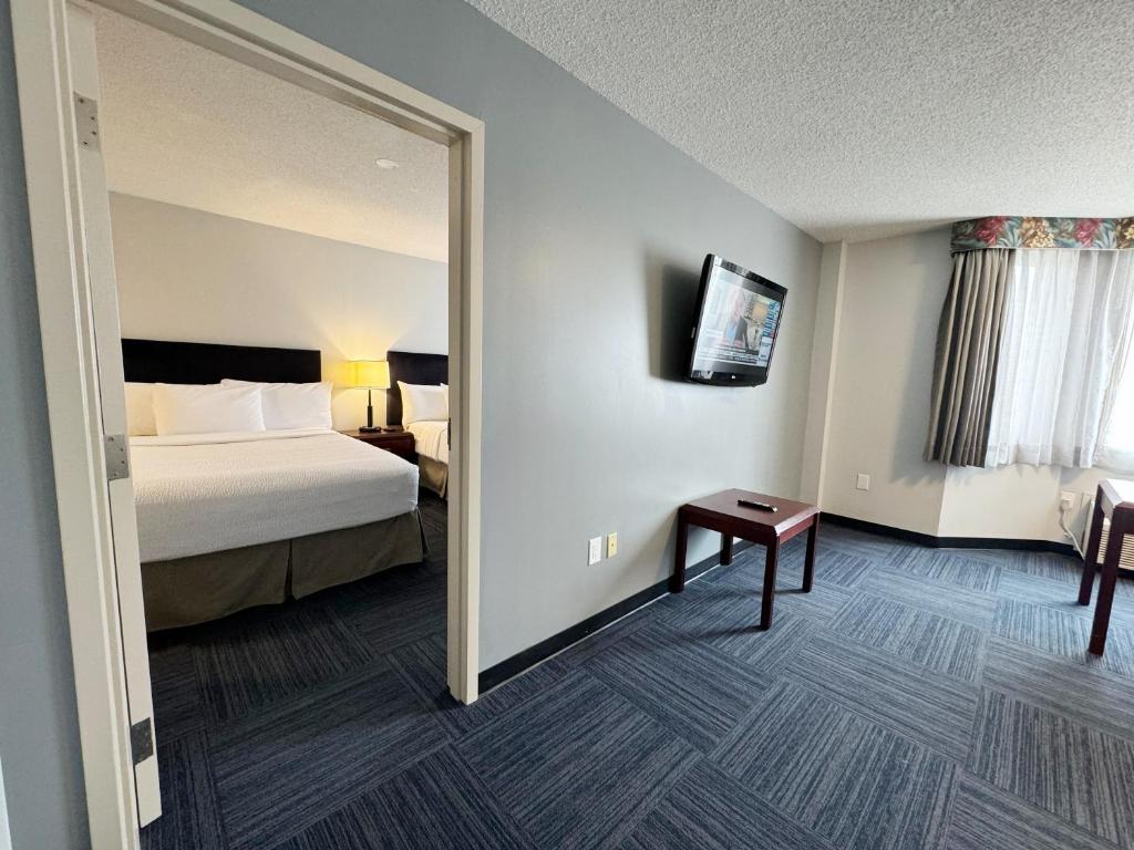 Divya Sutra Plaza and Conference Centre Calgary Airport - Resim 45