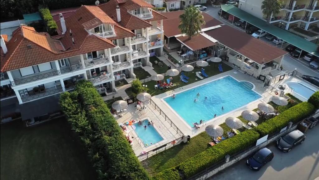 Golden Residence Family Resort - 14