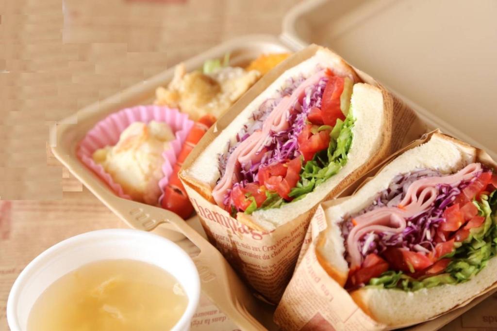 Đồ ăn tại/gần khách sạn