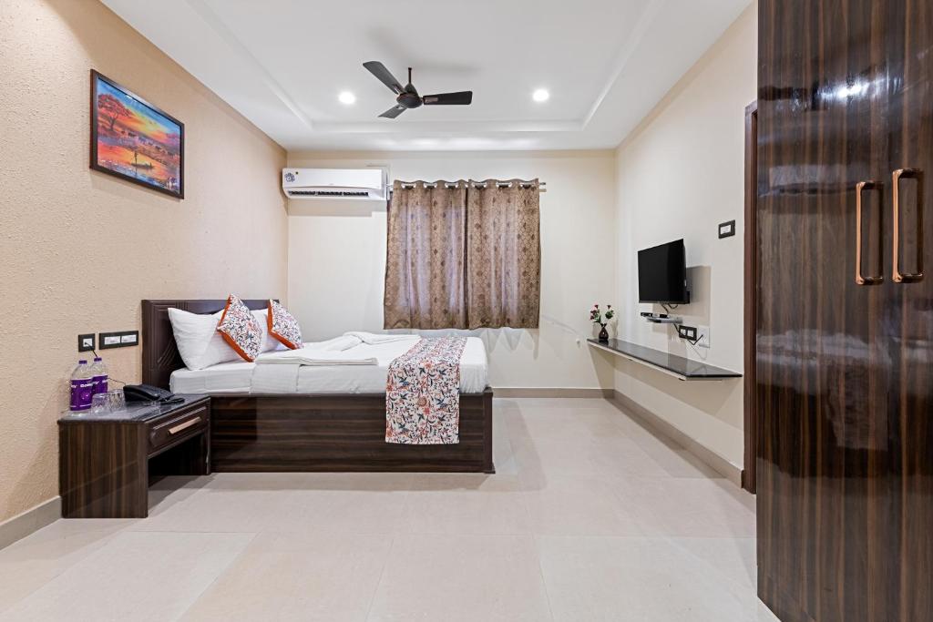 VEERA RESIDENCY - Habitación Doble Con Cama Extra