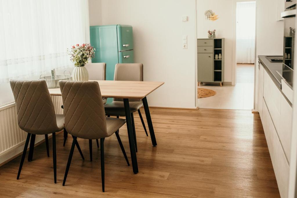 Kuchyň nebo kuchyňský kout v ubytování Haus42