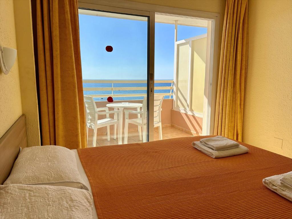Stella Maris Estrella del Mar Ecobeach Fuengirola - Studio Apartment