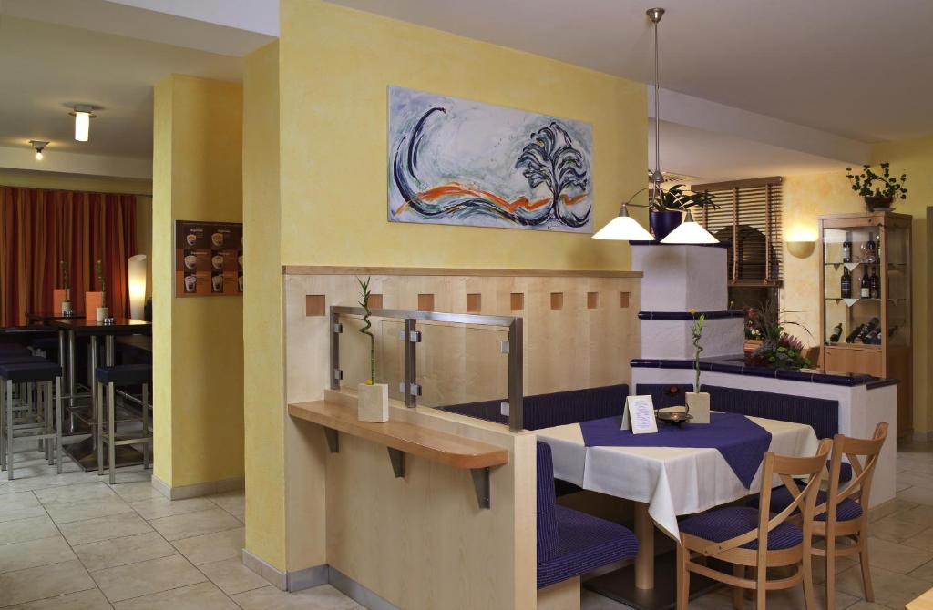 Restaurace v ubytování Gasthof zur Grenze