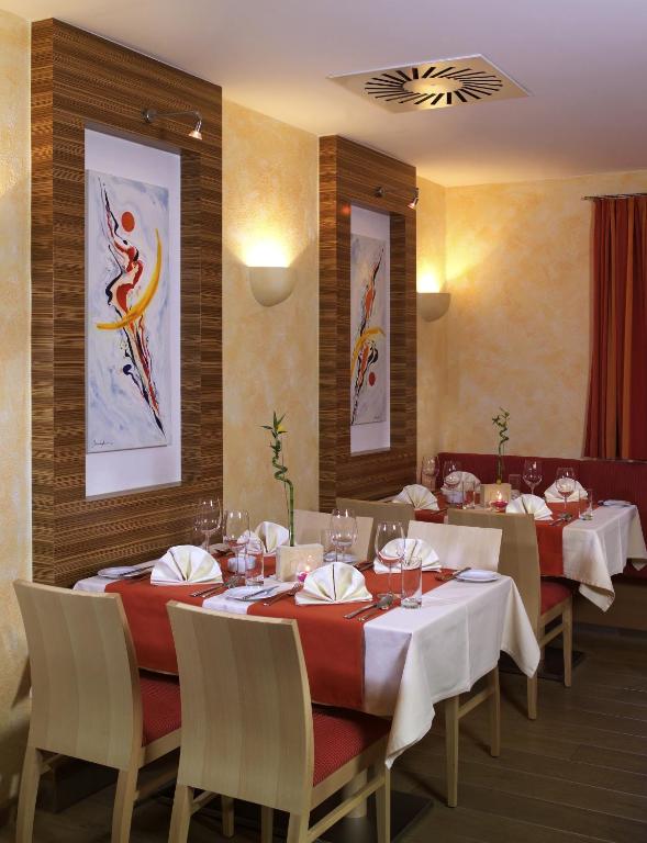 Restaurace v ubytování Gasthof zur Grenze
