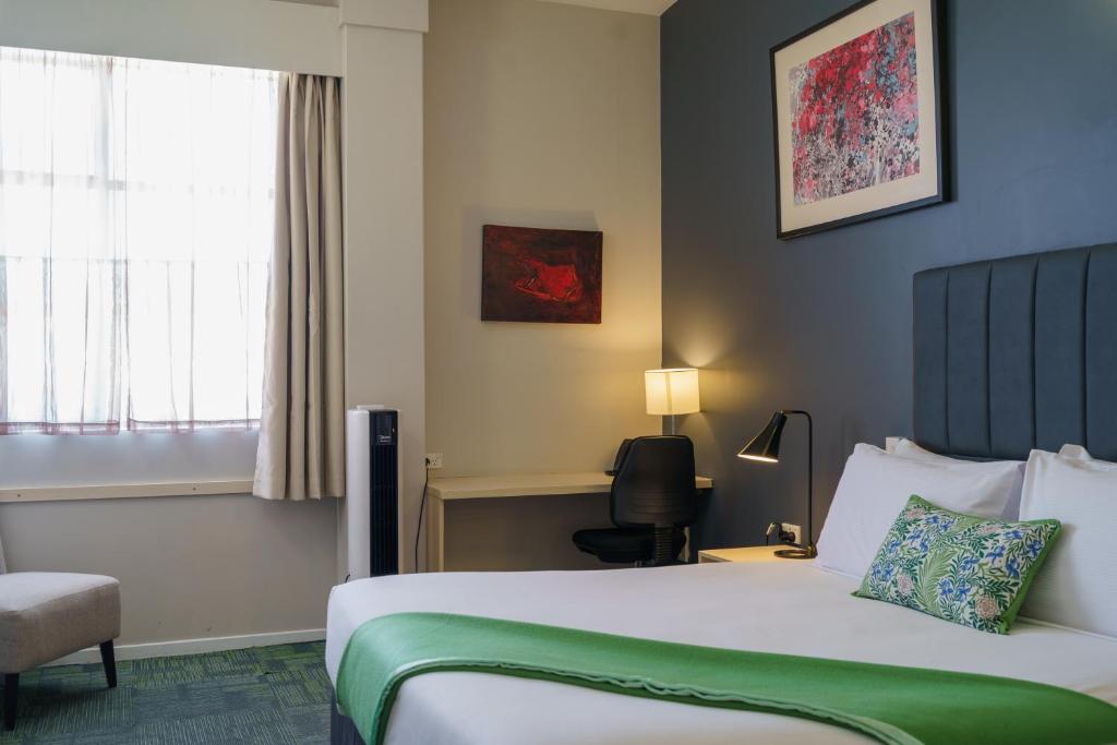 Postel nebo postele na pokoji v ubytování Ibis Styles Invercargill