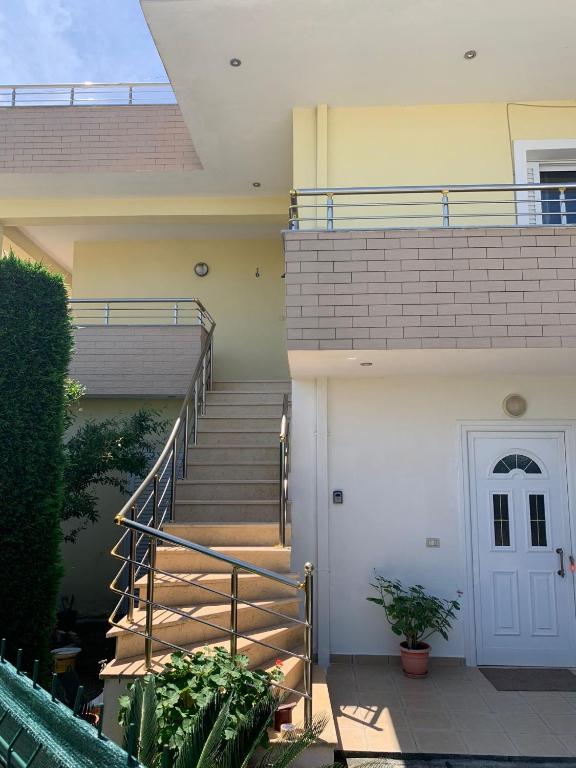 Pasho's house - Chambre Royale Avec Balcon