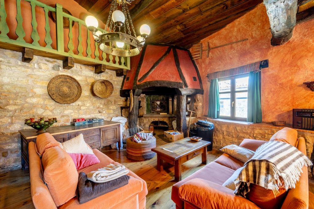 Posezení v ubytování Hostel Atapuerca INpulso