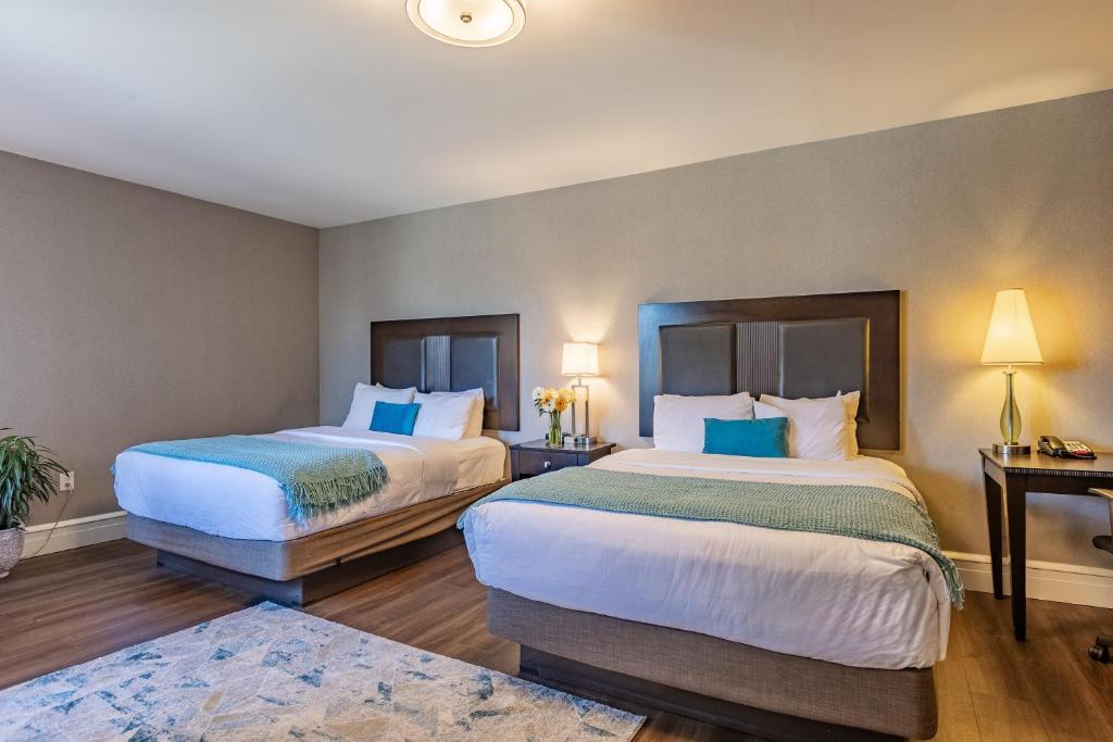 The Centennial Hotel - 