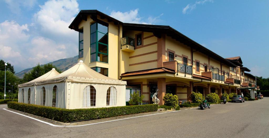 Budova, kde se hotel nachází