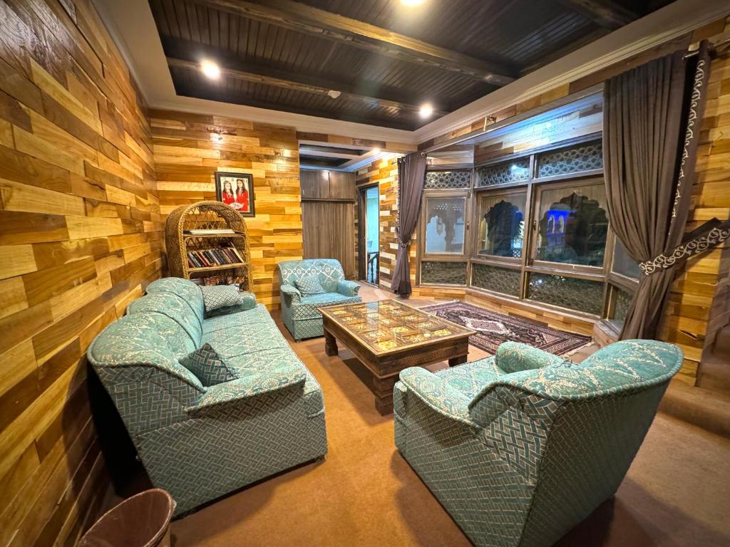 Lavender Cottage and Guest House