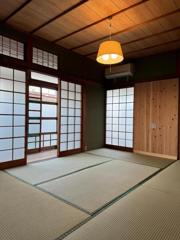 Fotografie z fotogalerie ubytování 敷島旅館 v destinaci Saijo