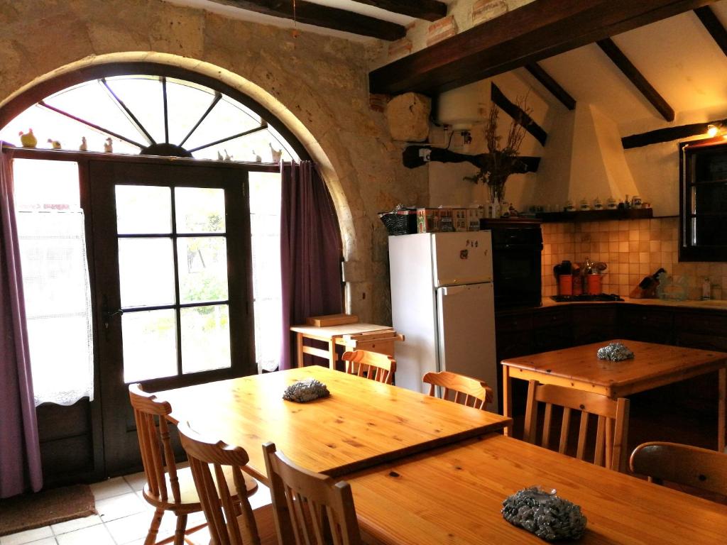Kuchyň nebo kuchyňský kout v ubytování Gîte Rozies Dunes 9 p