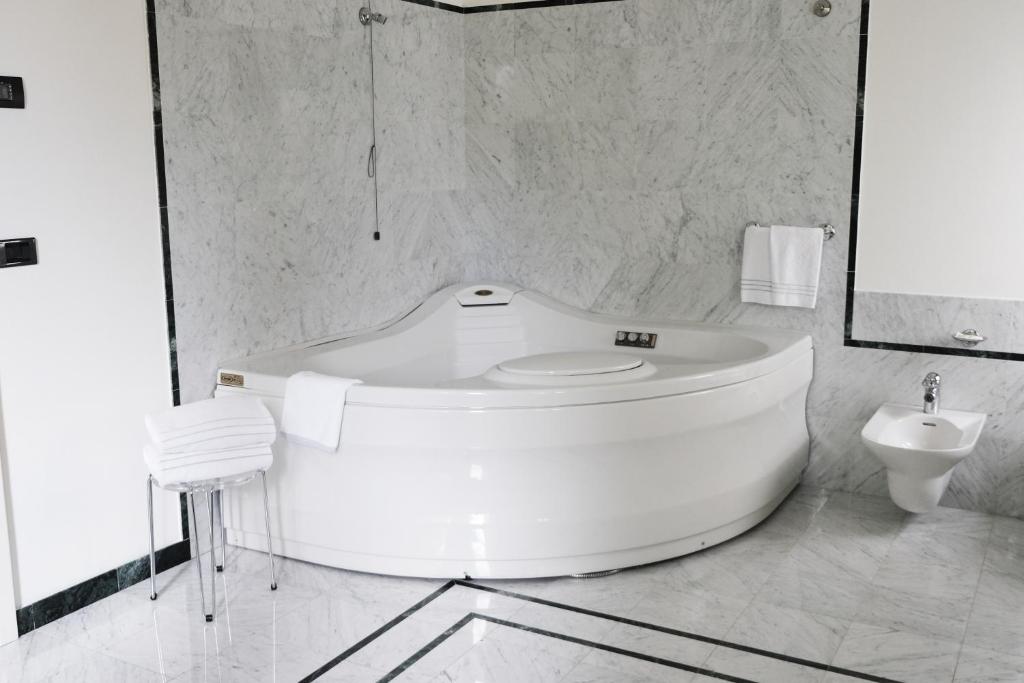 Koupelna v ubytování Hotel Villa Ca Damiani