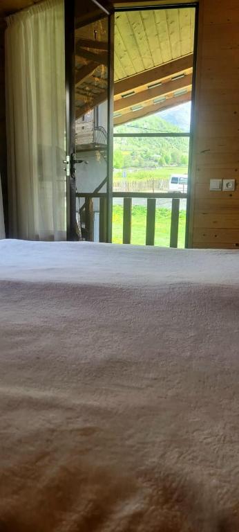 Guest House Guli - Double Room With Mountain View