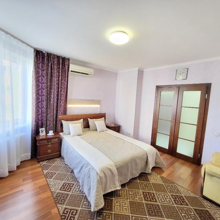 Apartment on Hryshka Street - 