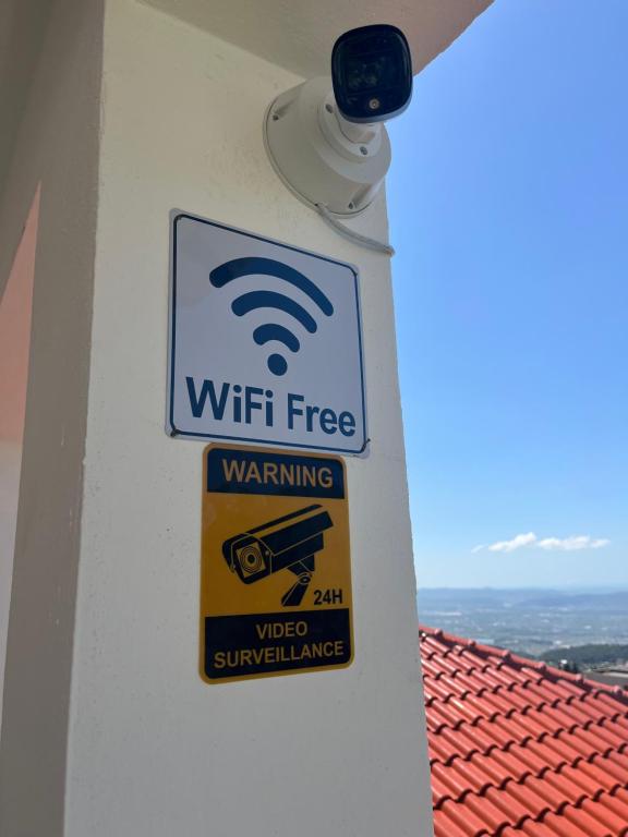 Certifikát, hodnocení, plakát nebo jiný dokument vystavený v ubytování Vila Taga Guesthouse