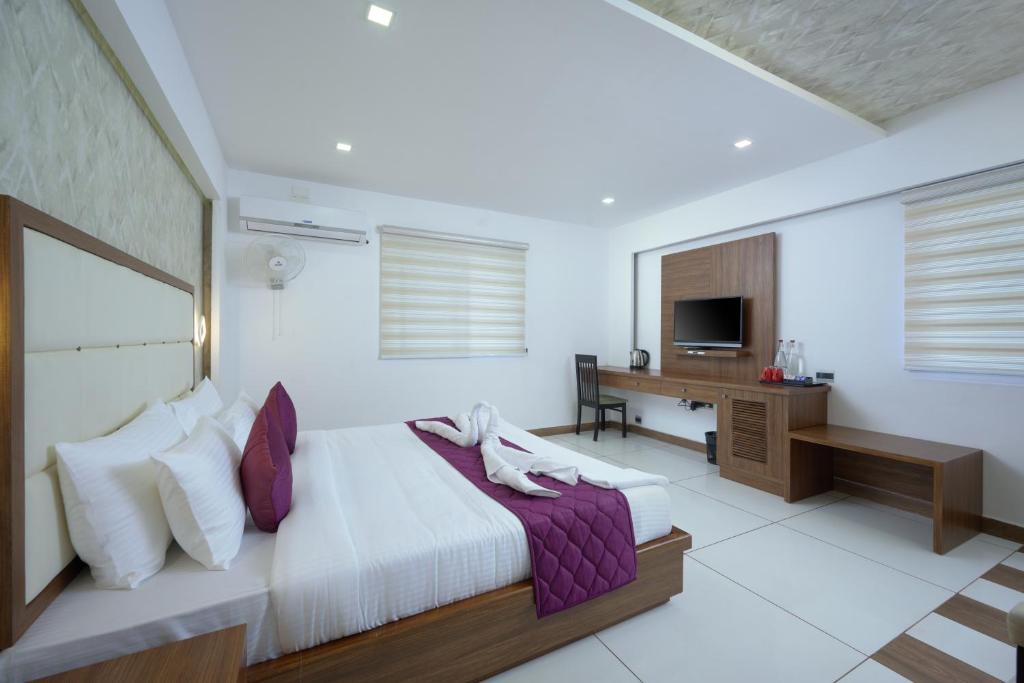 Tiger Trails Thekkady - Room King Superior