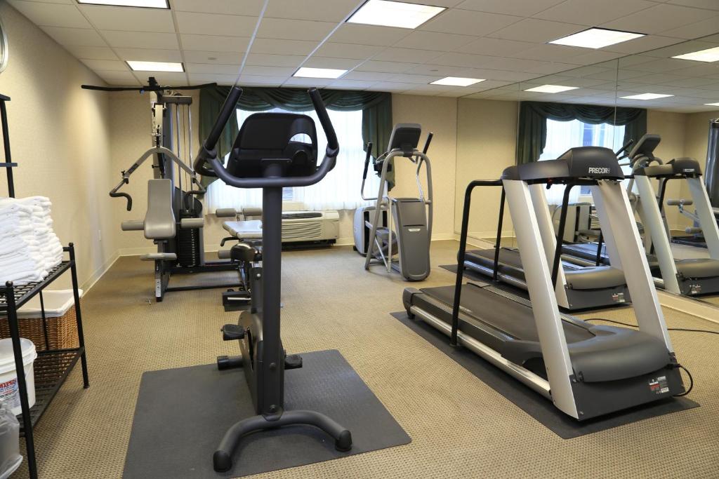 Fitness centrum a/nebo fitness zařízení v ubytování Inn at Middletown