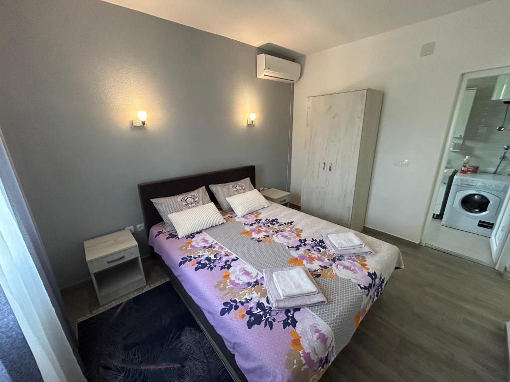 Green Field Apartments - 5