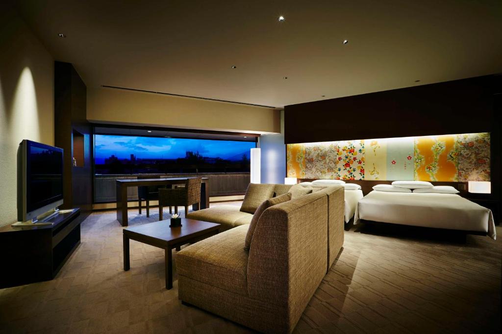 TV a/nebo společenská místnost v ubytování Hyatt Regency Kyoto