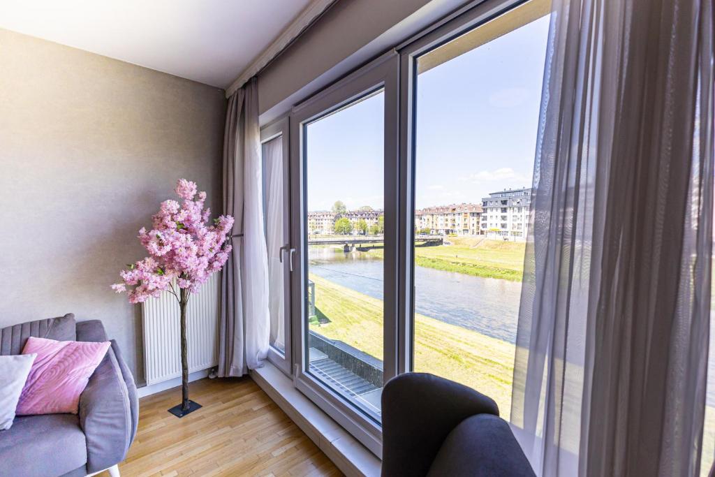 Ilidza River Apartments - One-Bedroom Apartment