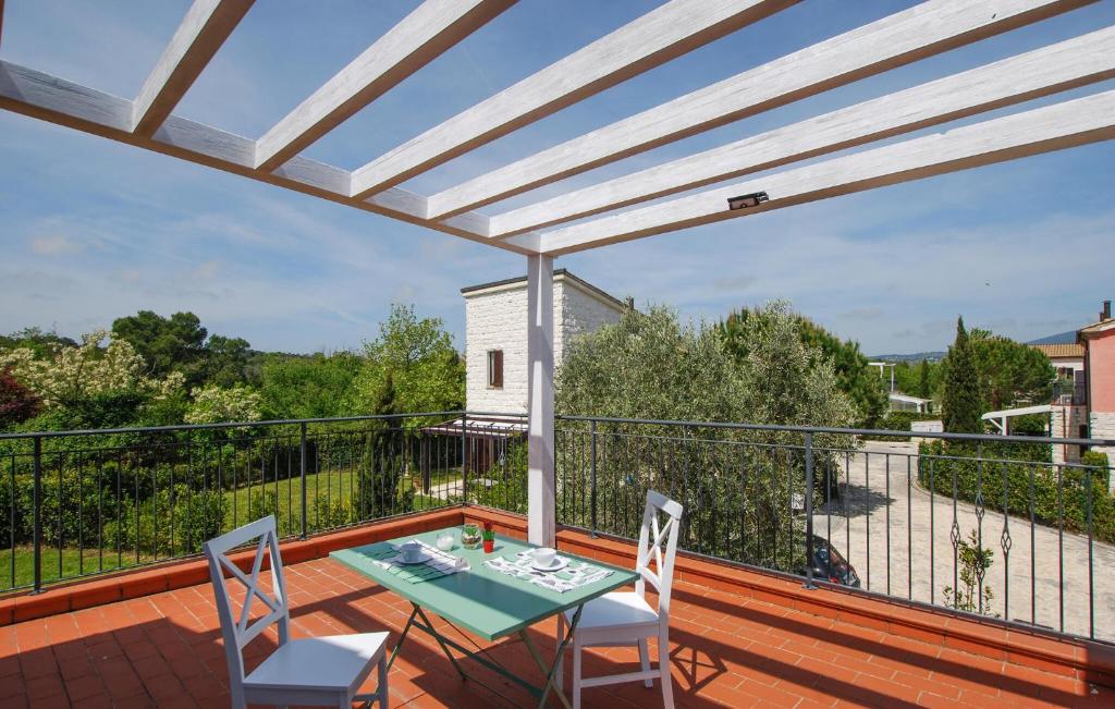 Μπαλκόνι ή βεράντα στο Beautiful Home In Marcelli Di Numana