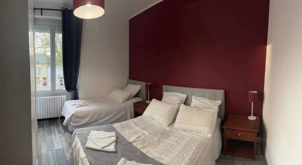 LE MEDITERRANEEN Montargis - Family Room