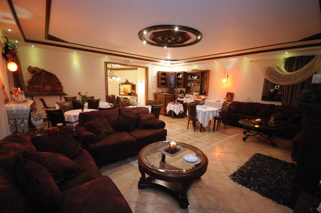 Posezení v ubytování Margit Suites Hotel